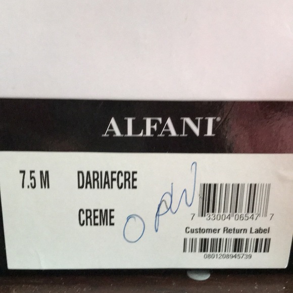 Beautiful Alfani Wedding Shoes - Picture 13 of 13